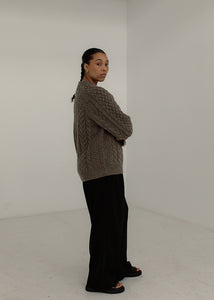 Bare Knitwear Porteau Cable Crew in Root