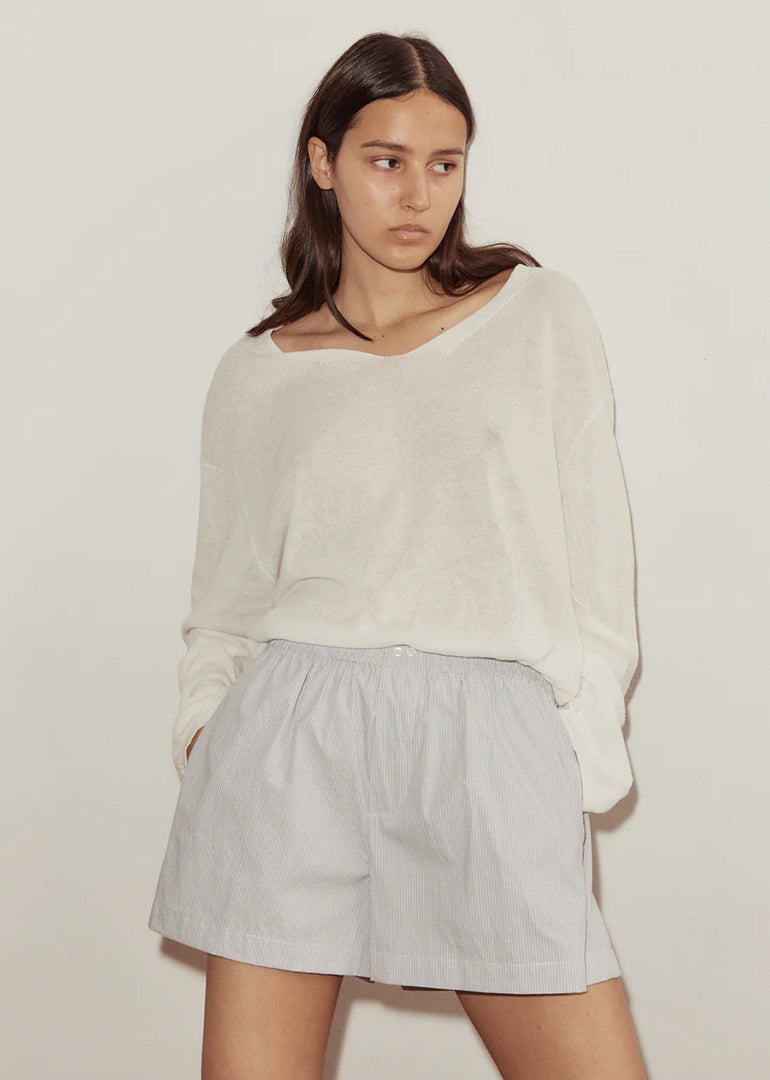 Deiji Studios - Loose Long Sleeve Knitted Top in White