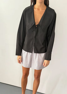 Deiji Studios - The Collared Tie Shirt in Black