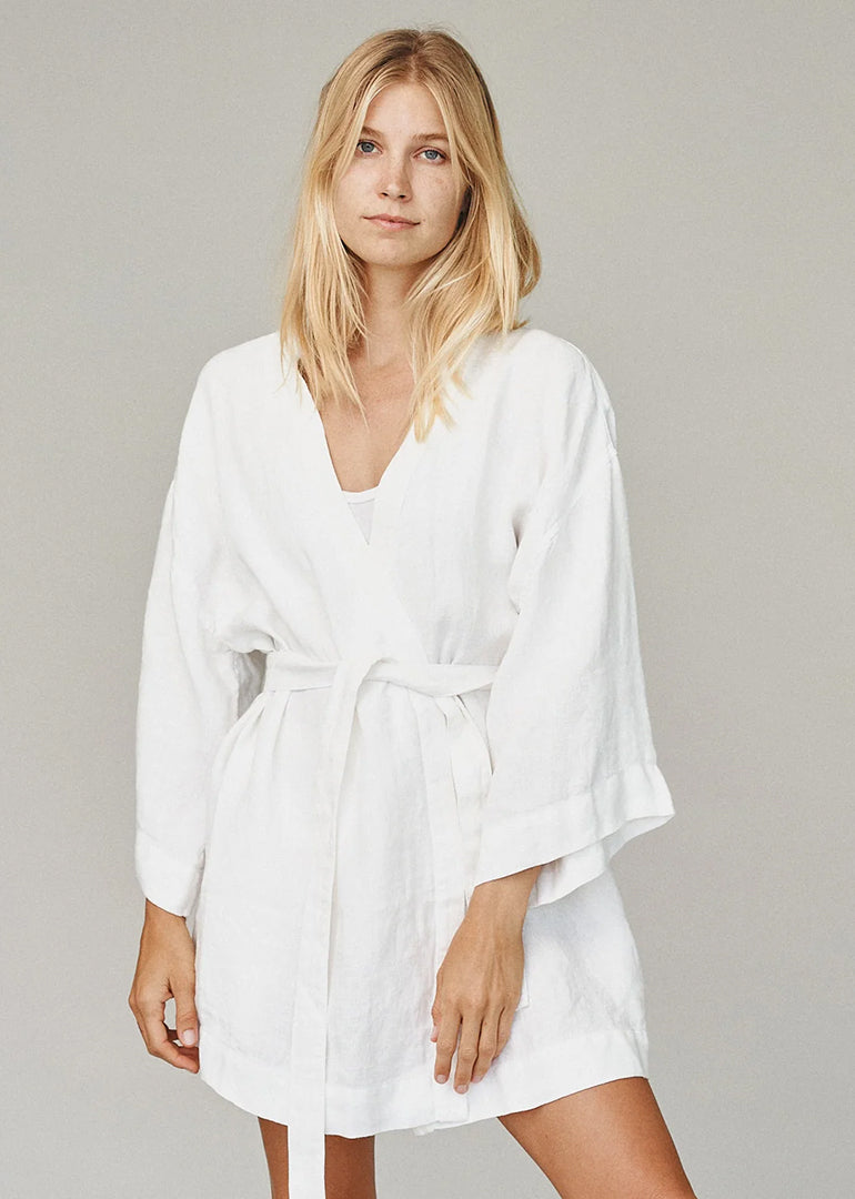Jungmaven - 100% Hemp Bali Cover Up in Washed WhiteJungmaven - 100% Hemp Bali Cover Up in Black