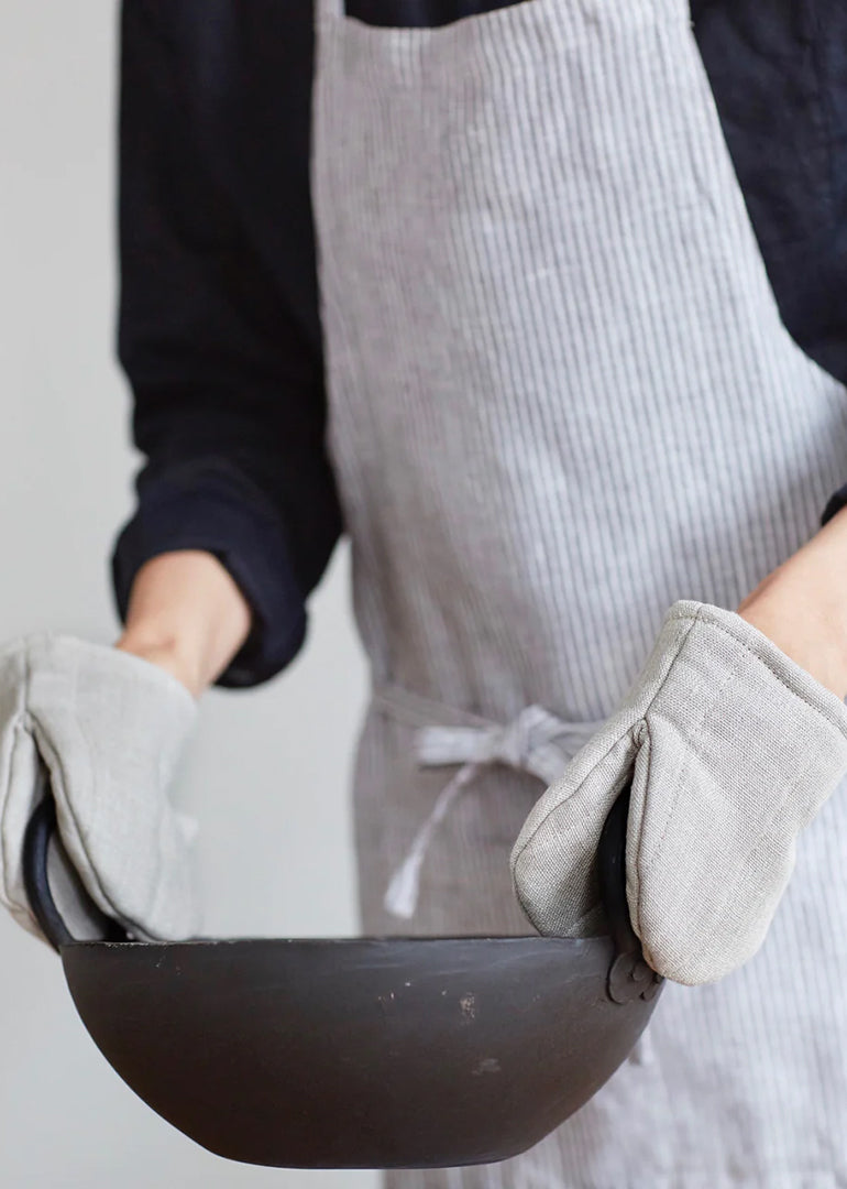 Oven Mitten in Natural Linen