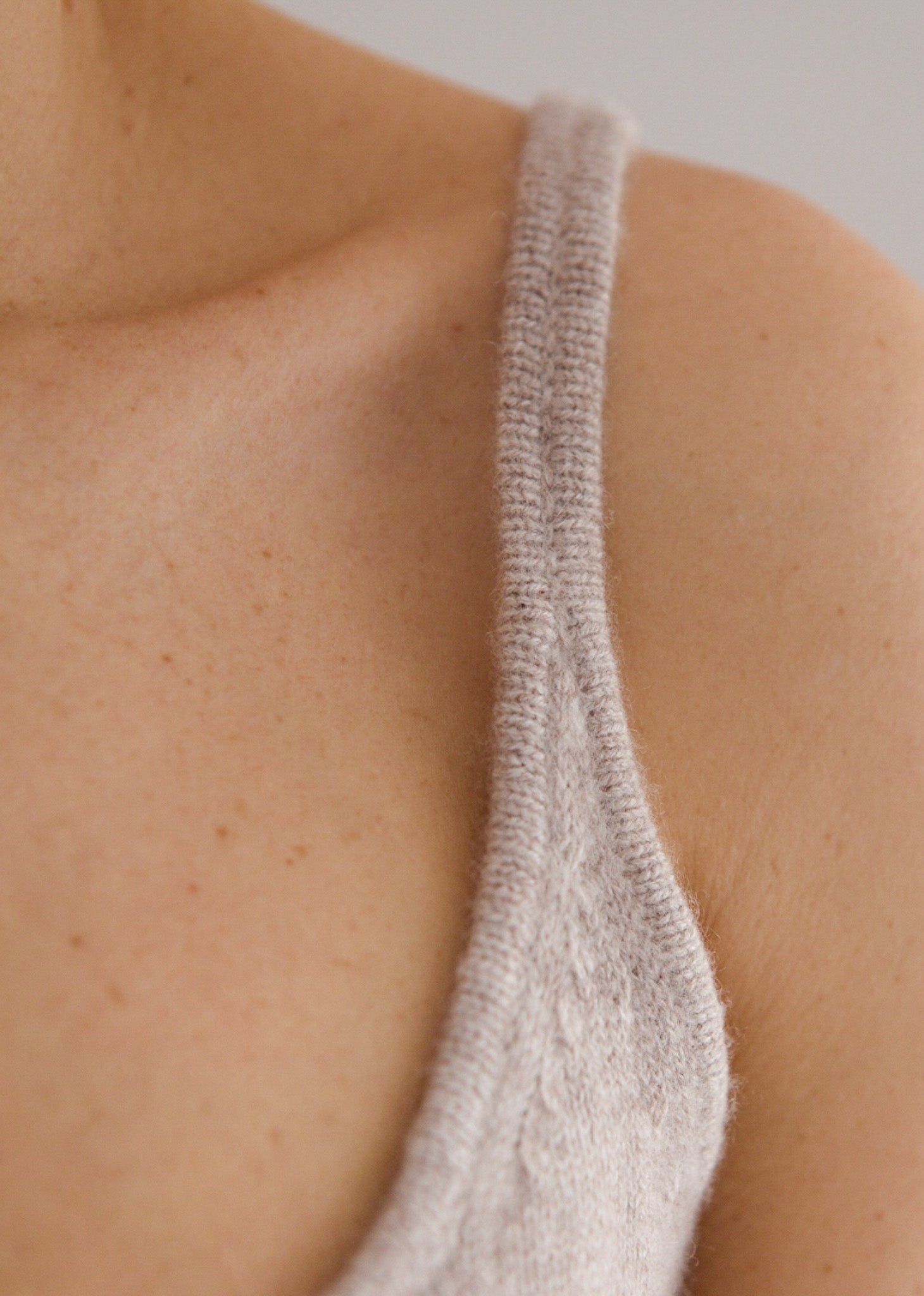 100% Cashmere Tank Top