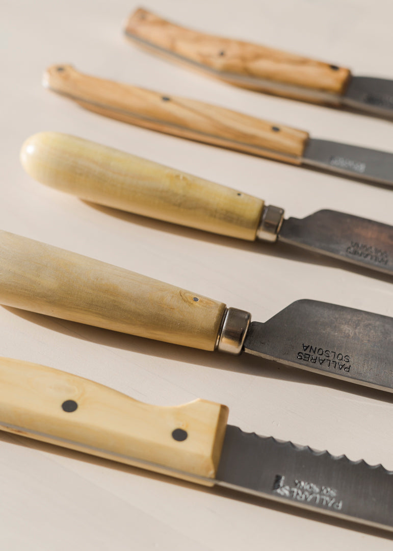 Pallares Solsona - Pocket Knife with Olive Wood Handle